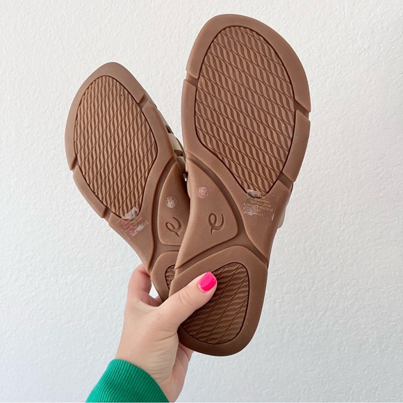 Easy Spirit Gold Leather Woven Marsha Sandal Sz 11 NWOB - Picture 4 of 5